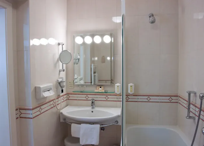 Kaiserin Elisabeth 4* וינה